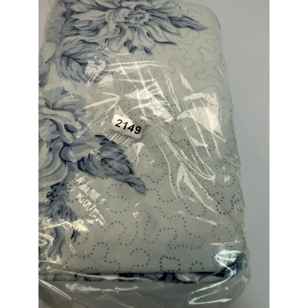 West Point Pepperell 4 - King Size Pillowcases Combed Cotton Whit Blue Floral